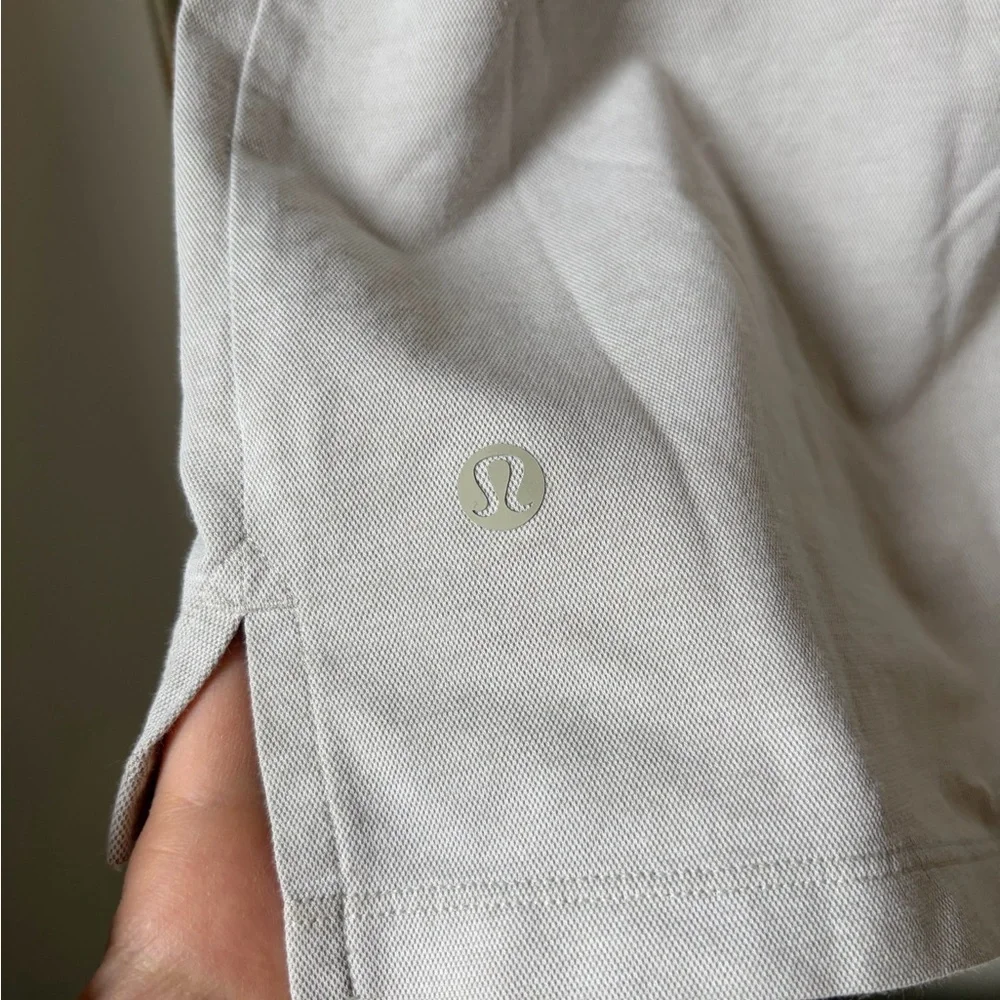 Lululemon Chest Pocket Relaxed Fit Tee Oxford Grey Large